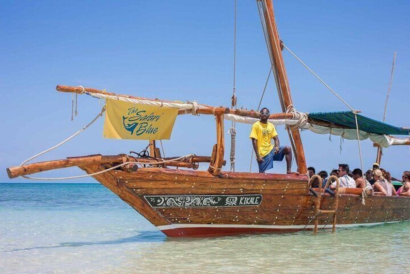 Full-Day Blue Lagoon and Sandbank Boat Tour from Zanzibar