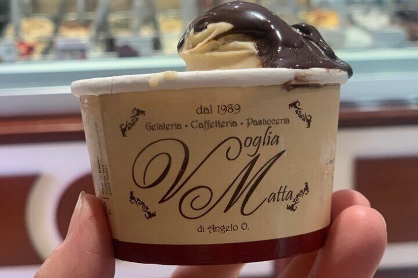 Do you want chocolate or triple nut gelato? Don't decide, have both!