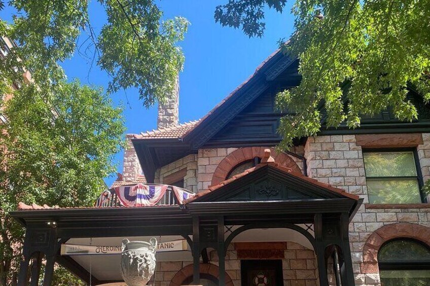 Historical and Storytelling Walking Tour of Denver