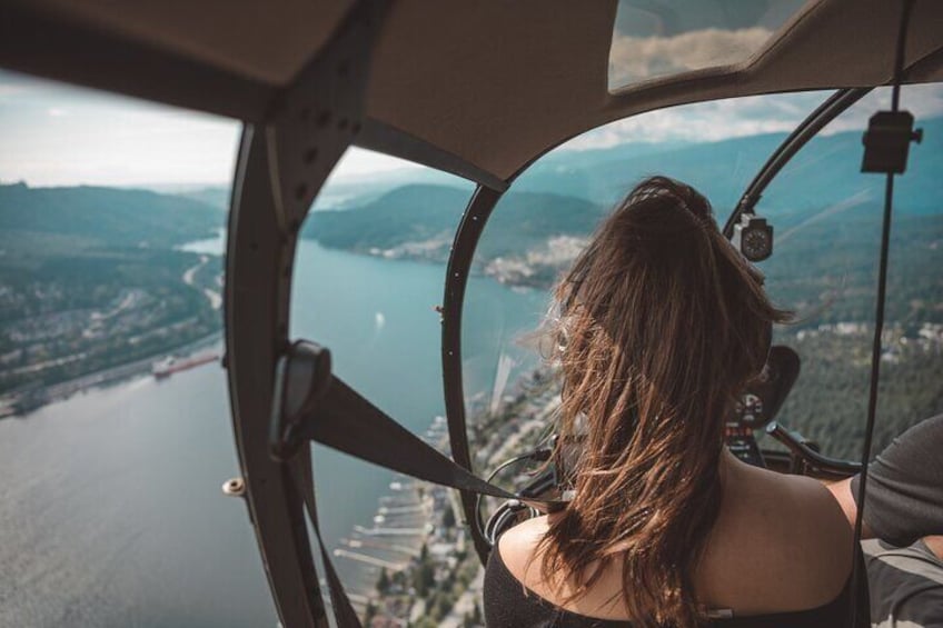 30 Minute Helicopter Tour of Vancouver City 