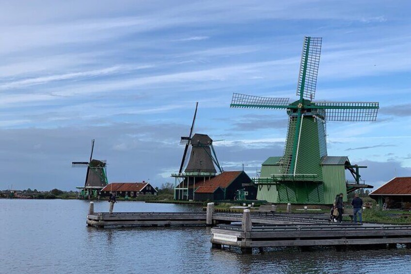 Zaanse Schans and Giethoorn Day Tour Small Group for 8 Pax Incl. Hotel Pick Up