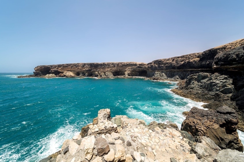 Fuerteventura Villages, Caves and Farm Tour with Lunch