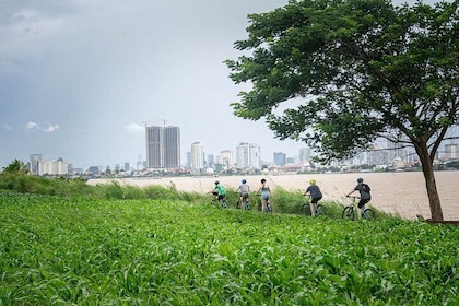 Phnom Penh: recorrido en bicicleta por la isla de la seda - Haft Day Tour