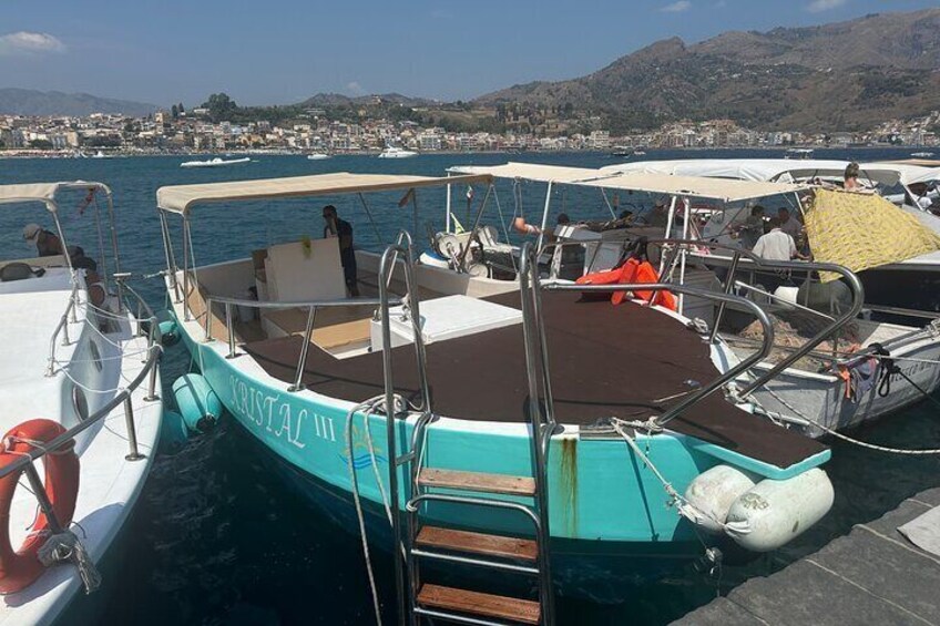 Private tour from Catania to Taormina with Isola Bella boat tour