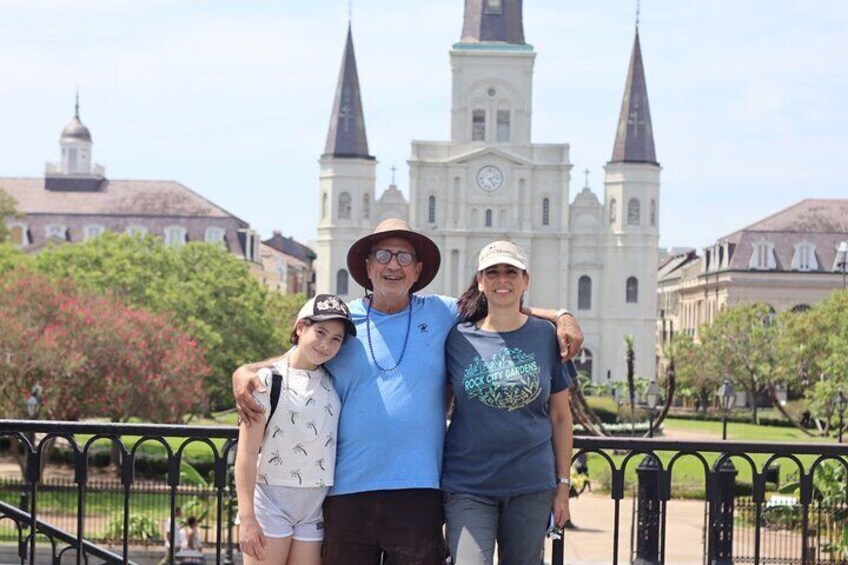 Citywide Private Tour with Local Jazz Musician