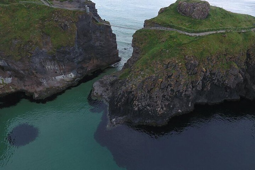 Carrick a rede rope bridge