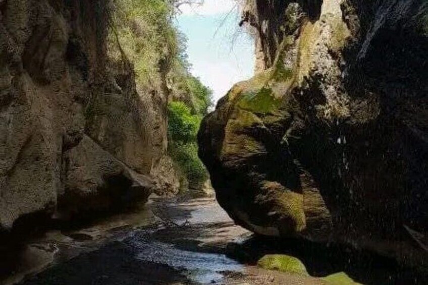 water-gouged gorges