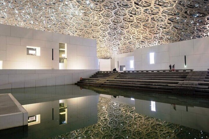 Abu Dhabi Louvre Museum Private Tour with Pick up and Drop Off
