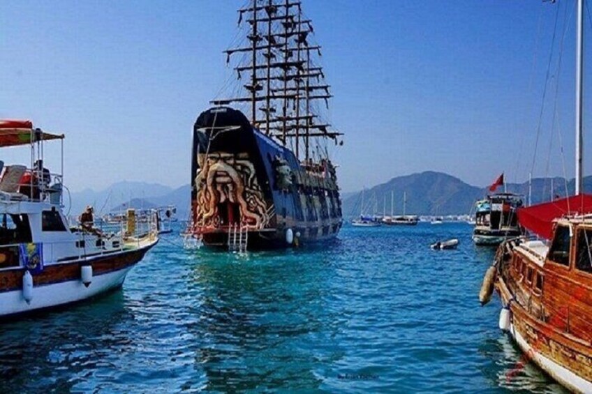 Marmaris Pirates Boat Trip BBQ Lunch Unlimited Soft and Alcoholic Drinks