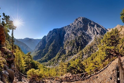 Samaria Gorge Small Group Guided Hike
