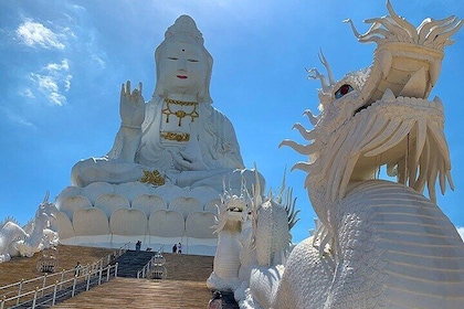 Chiang Rai Temples Private Tour from Chiang Mai - All Inclusive