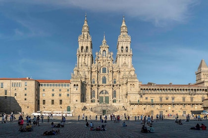 Santiago Compostela and Cathedral Day Trip from Porto