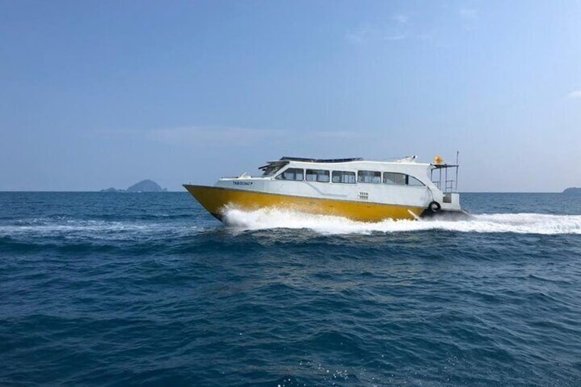 Boat to Perhentian Island (Round Trip)
