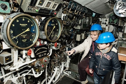 Milan: Enrico Toti Submarine Guided Tour and Museum Ticket