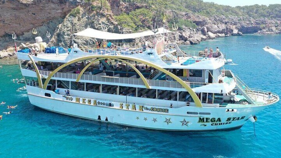 Kemer Mega Star Boat Trip With Hotel Transfer and Lunch