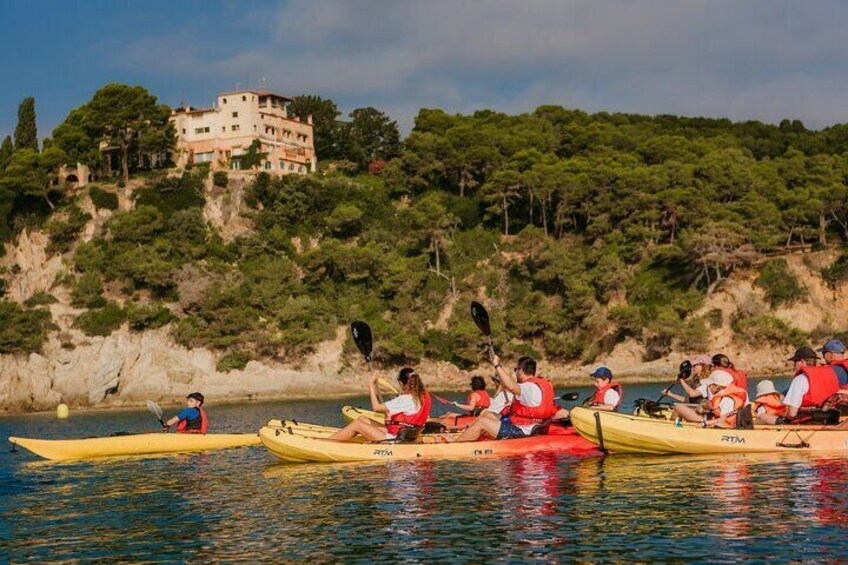 3 Hours Excursion in Sea Kayak with Snorkel