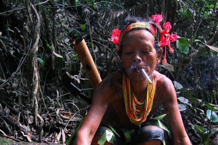 5 days to meet the Mentawai tribe