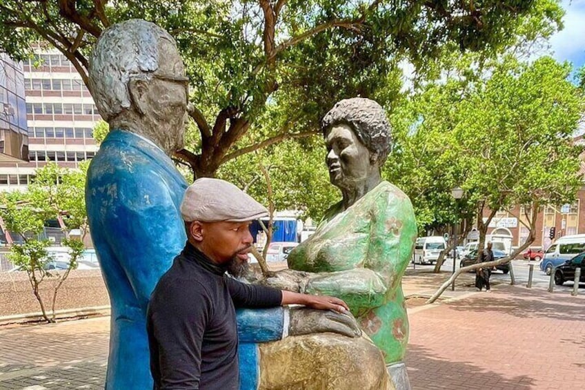 Charlie at the sculpture of Walter & Albertina Sisulu.