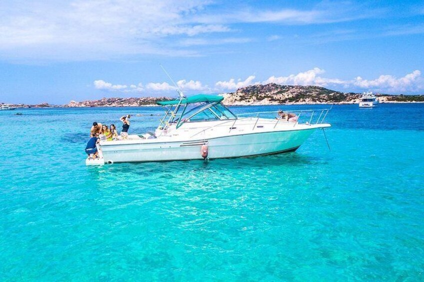 Private Motorboat Tour of the La Maddalena Archipelago