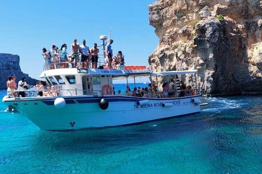 Comino Blue Lagoon and Gozo-Sea Star Boat Private Tour