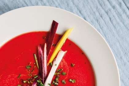 Eat Like a Berliner: Market Tour, Cooking Class and Lunch