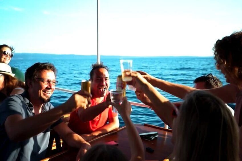 Full Day Boat Tour, Blue Lagoon and Šolta with lunch&drinks