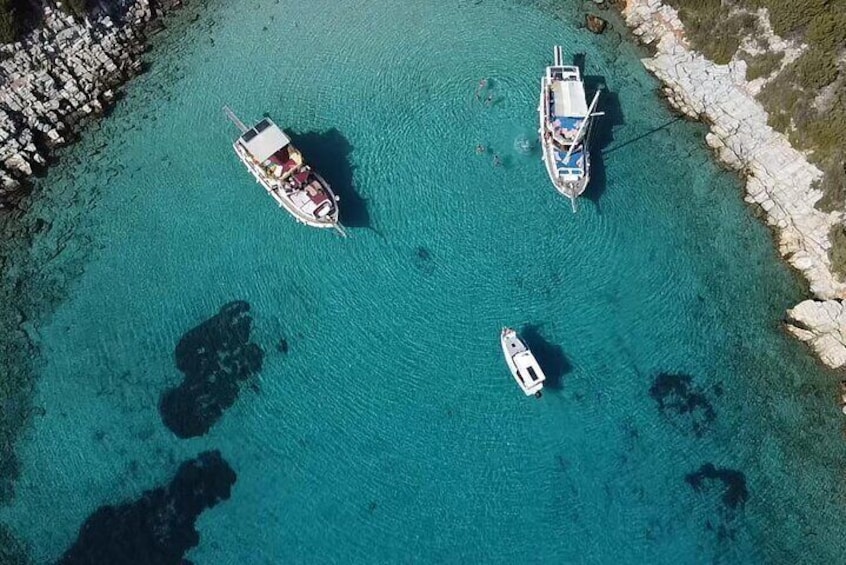 Enjoy the luxury of a private boat tour and visit the beautiful bays of Bodrum