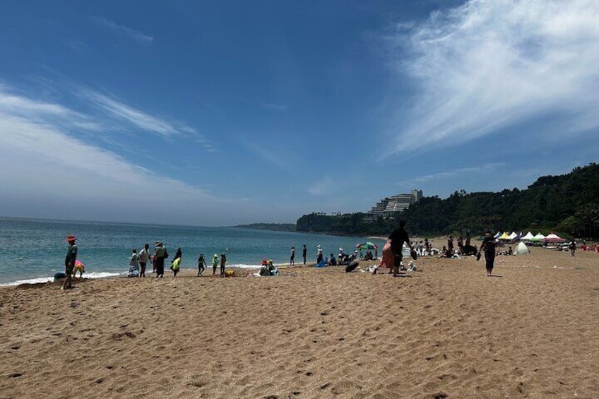 Jungmun Saekdal Beach