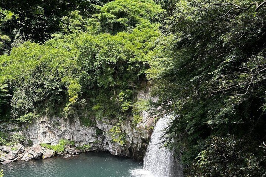 Chenjeyeon Waterfall