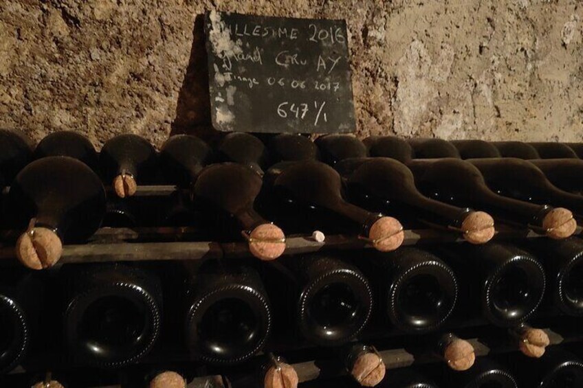 La champenoise, walking tour and tasting