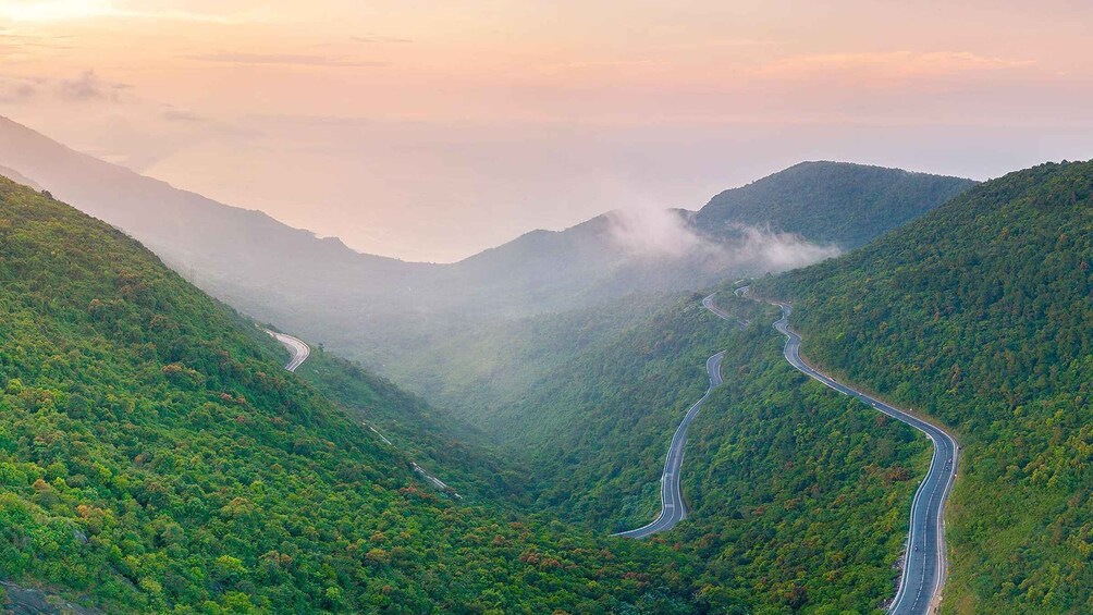 Picture 2 for Activity From Danang: Hue Imperial City Private Tour via Hai Van Pass