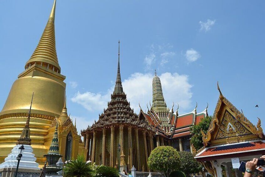Private Grand Palace & Long-tail boat tour in Bangkok