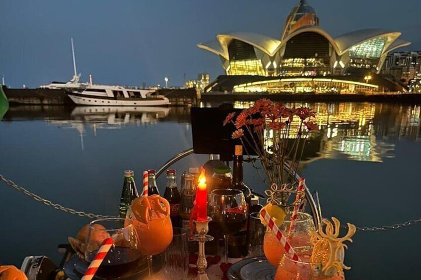 Yacht tour in Baku