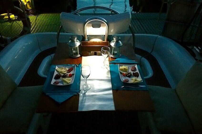 Yacht tour in Baku