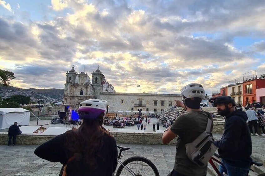 Oaxaca city bike ride - History & traditions