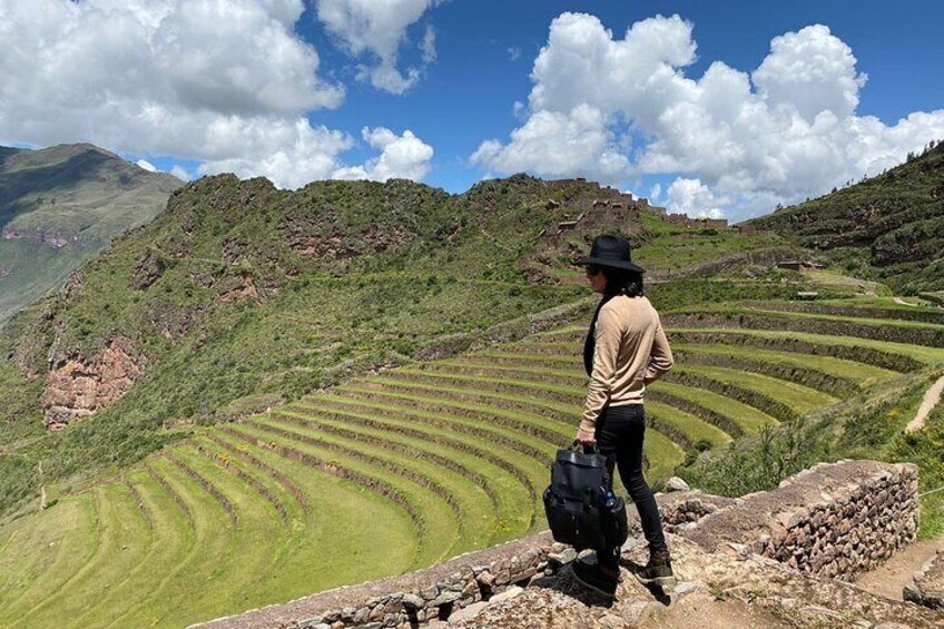 Sacred Valley of the Inkas Premium Full Day Tour in Peru
