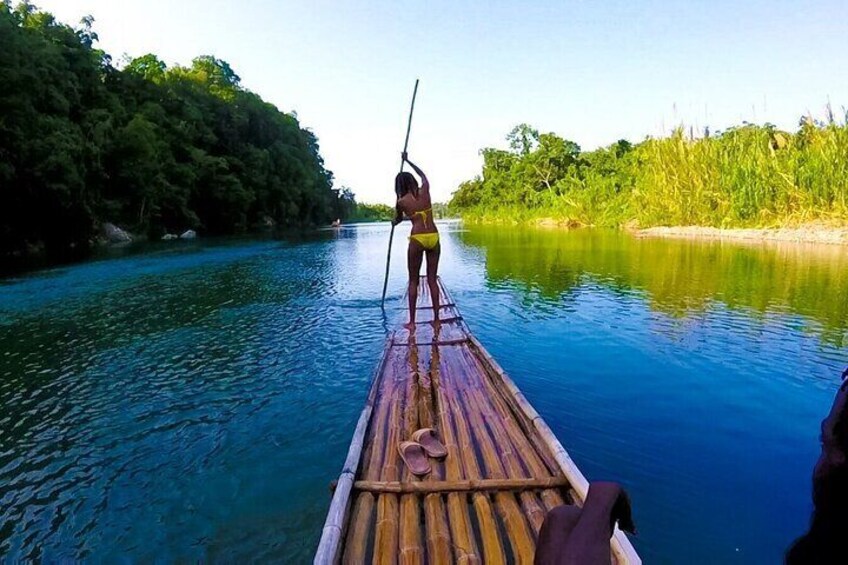 Bamboo River Rafting & River Tubing Private Tour in Ocho Rios