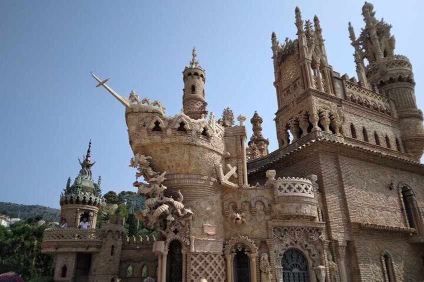 Guided tour of Castillo Colomares