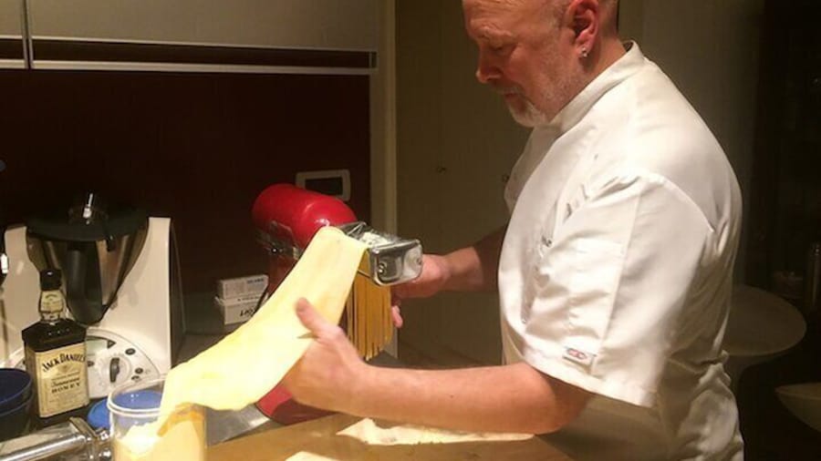 Fresh pasta with a view of Monferrato near Asti