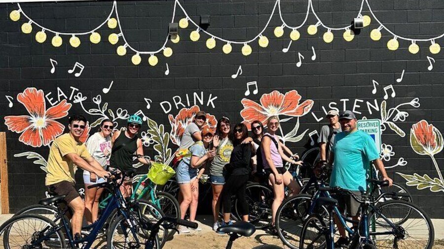 Grand Haven Afternoon Guided Bike & Beer Tour - 3 Hours