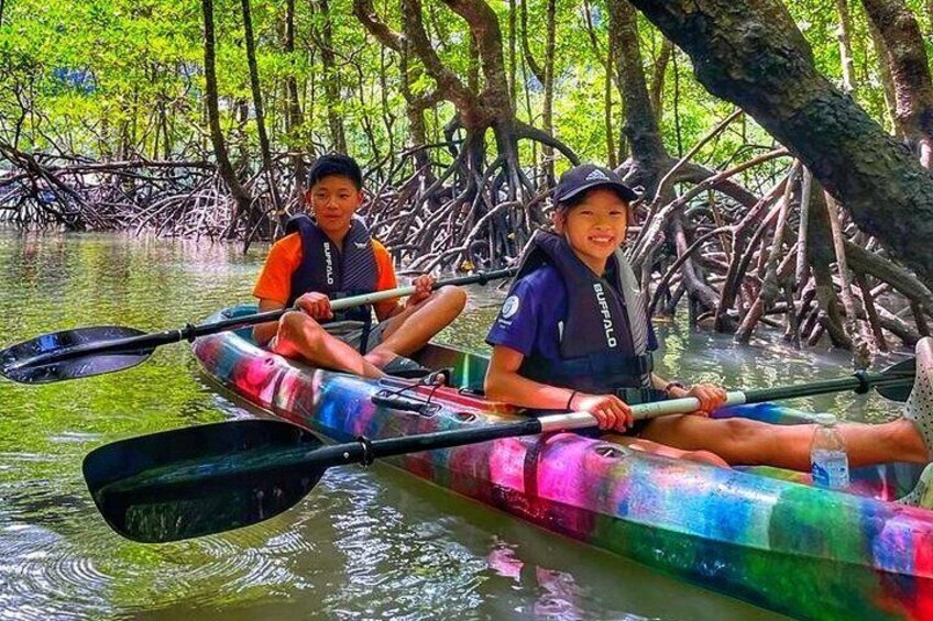 4 Hours Kilim Geopark Mangrove Kayaking