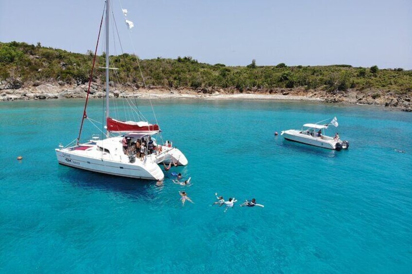 Private Luxury Catamaran Sailing in the Virgin Islands