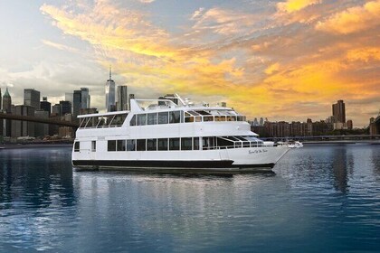 New York City Dinner Cruise with Live Music