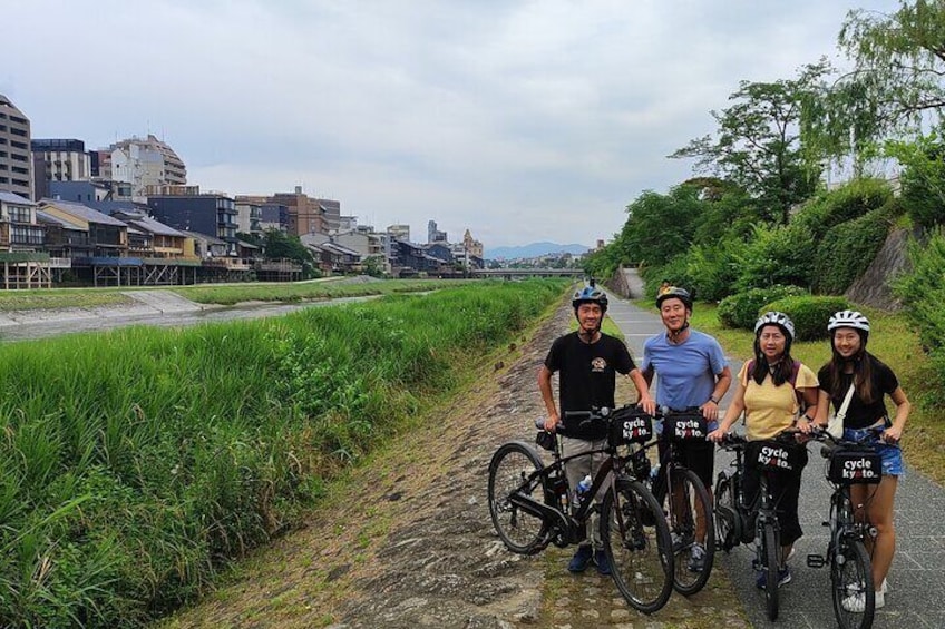 Early Bird E-biking through East Kyoto