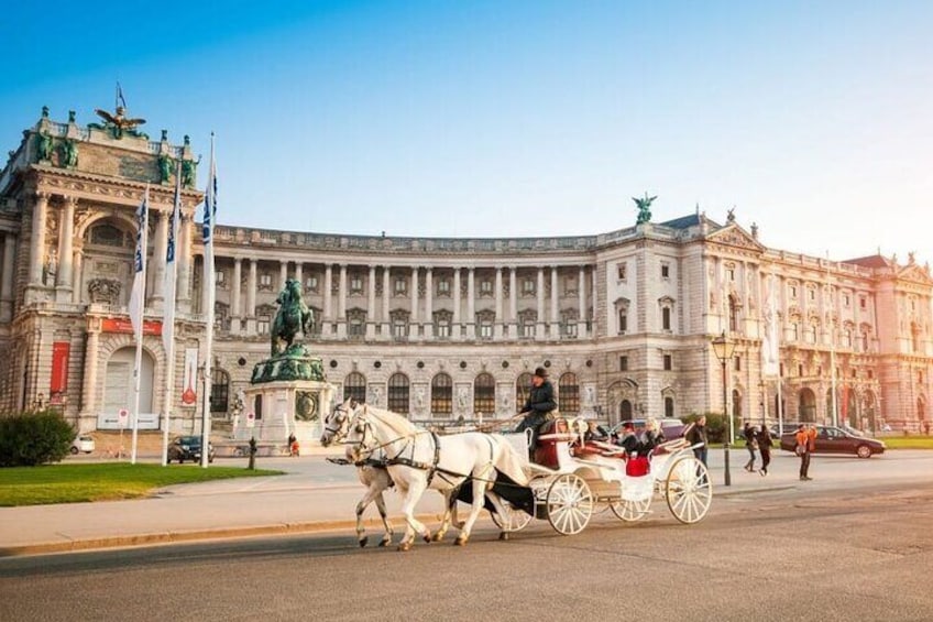 Luxury Full-Day Tour of Vienna & Bratislava From Budapest