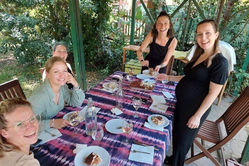 tasting in the garden