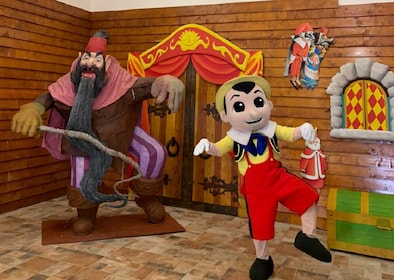 Corea del Sur: entrada PKG Petite France + Pinocchio y Da Vinci
