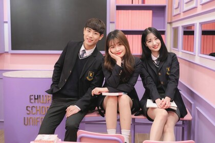 South Korea: Experience Korean School Uniform in Lotte World