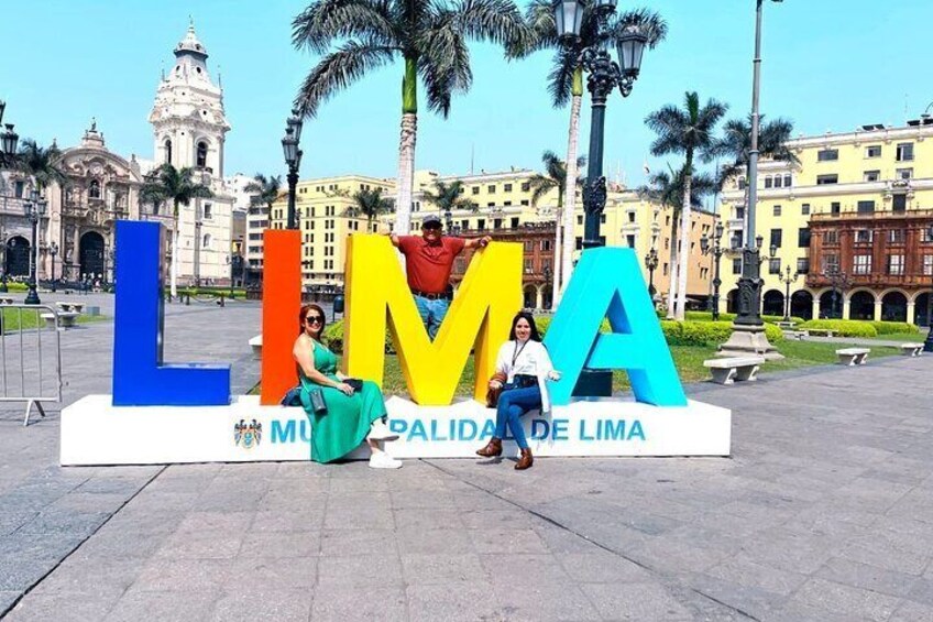 Lima City Tour+ Catacombs & the Magic Water Circuit Park!
