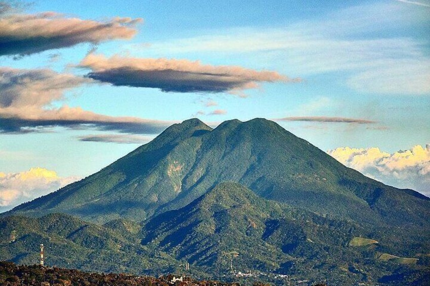 San Vicente Volcano High Performance Trail